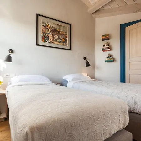 فيلة Casa Labobina